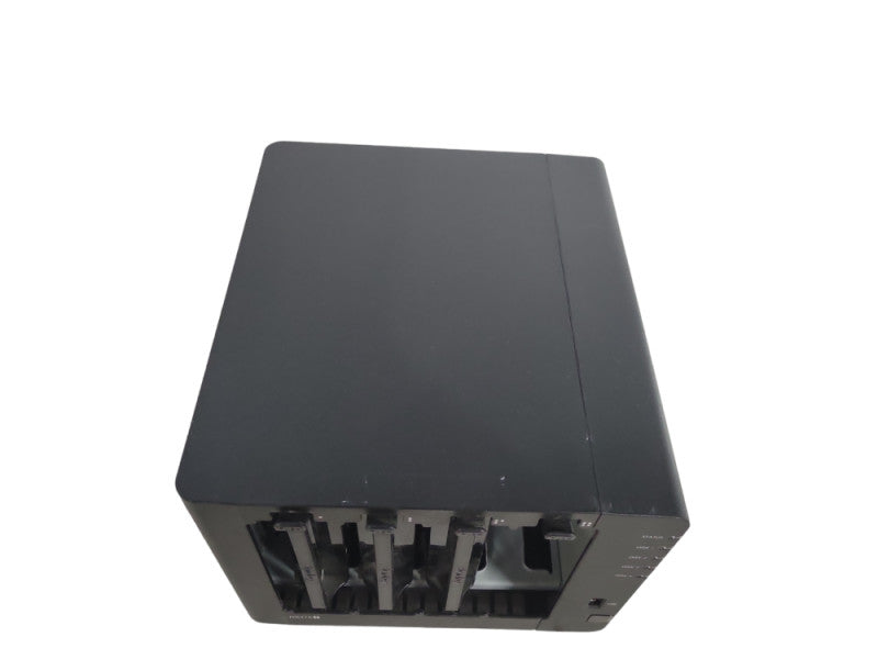Synology DS415+ NAS 4 Bay Storage Array 1x 3TB HDD 2x 4TB HDD !
