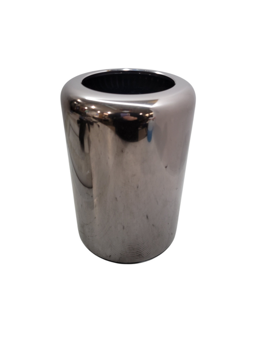 Apple Mac Pro Late 2013 - Xeon E5-1620 v2 16GB RAM 2xAMD FirePro D300 256GB SSD