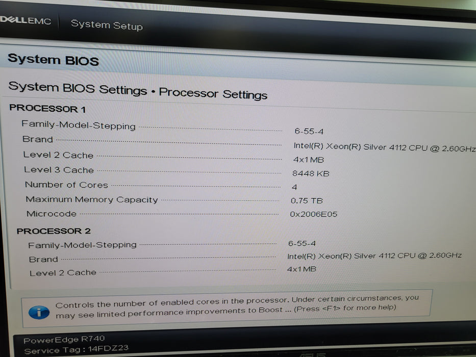 Dell PowerEdge R740 - 2x Xeon SIlver 4114 16GB DDR4 PERC H740 2x750W PSU