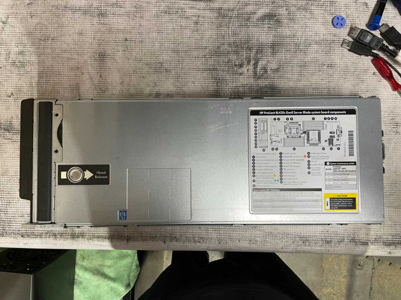 HP ProLiant BL420C GEN8 Blade server, 1x Xeon E5-2403 1.80GHz, 16GB DDR3 Q