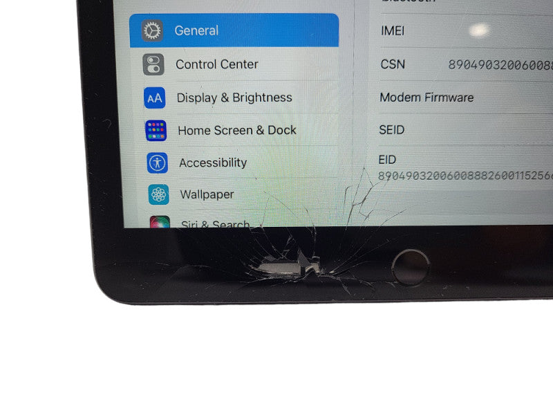 Apple iPad 8th Gen 128GB (A2428) READ $
