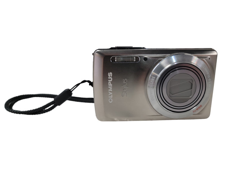 OLYMPUS Stylus 7030 14 MP Digital Camera with 7x Wide Angle Dual Image