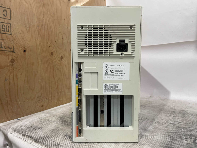 Vintage Packard Bell Multimedia D135 A940-TWR Pentium 233MHz 32MB RAM