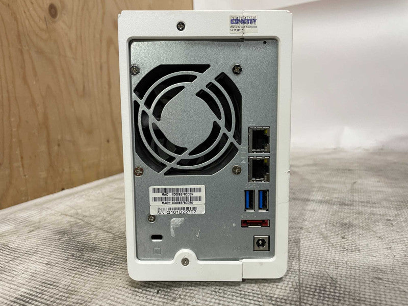 QNAP TS-231 2-Bay NAS Server, 2x 4TB 3.5\\" HDDs