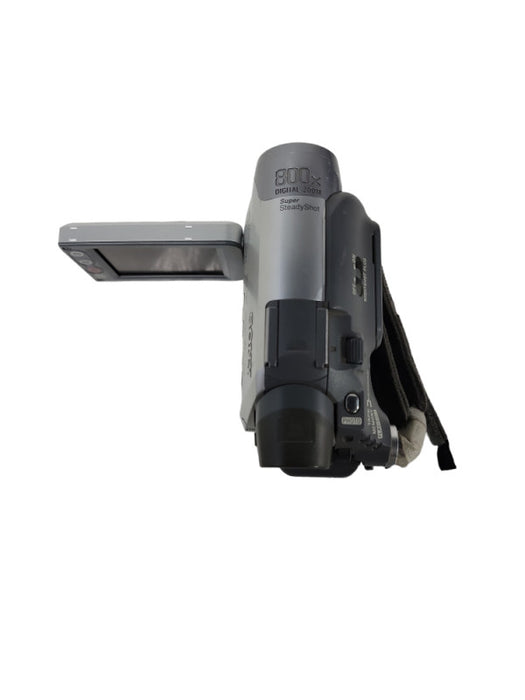 Sony HANDICAM DCR-HC32E Mini-DV Camcorder