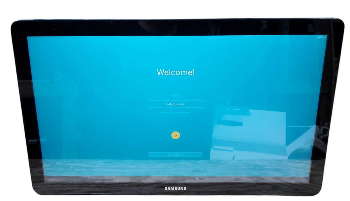 Samsung Galaxy View SM-T670 32GB 18.4in tablet w/ Adapter
