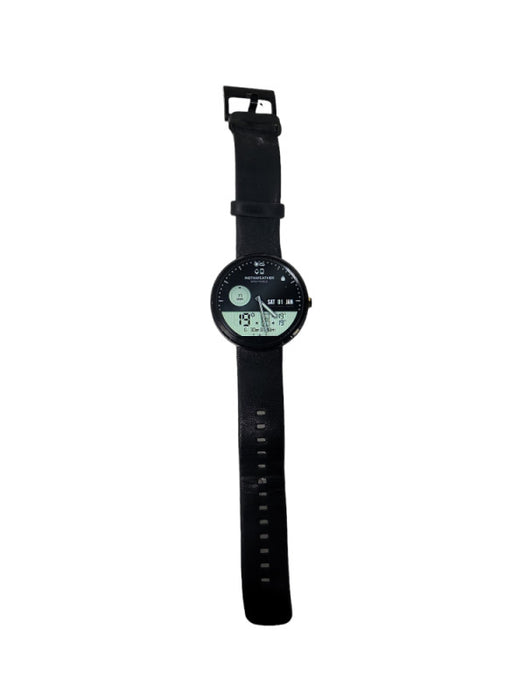 Moto 360 Smartwatch (1st Gen)ewith Black leather band, charger and power adap