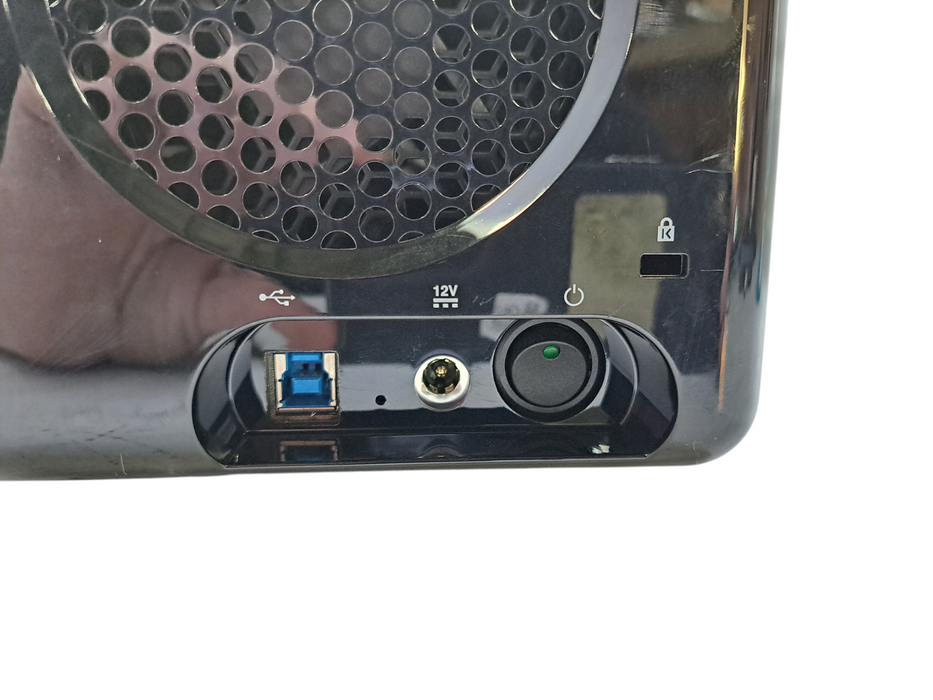 Drobo DDR3-A | 4 Bay USB 3.0 Direct Attach Storage | No HDD