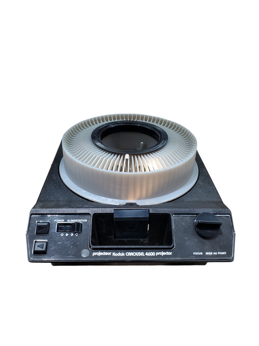 Kodak Carousel 4600 Slide Projector w/ Remote *READ*