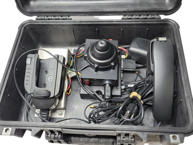 Qualcomm Hands free car kit with Pelican 1500 Case, READ _
