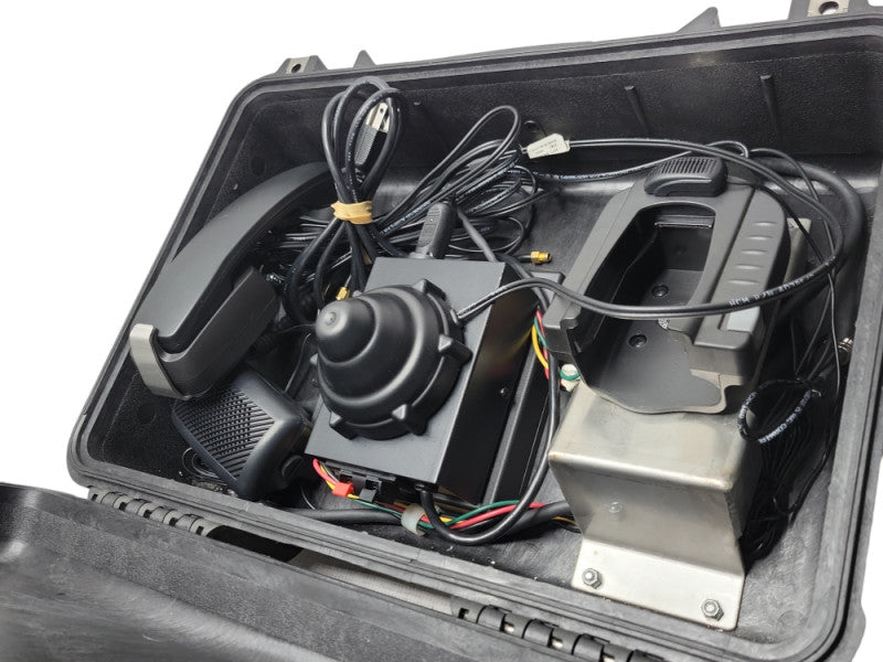 Qualcomm Hands free car kit with Pelican 1500 Case, READ _
