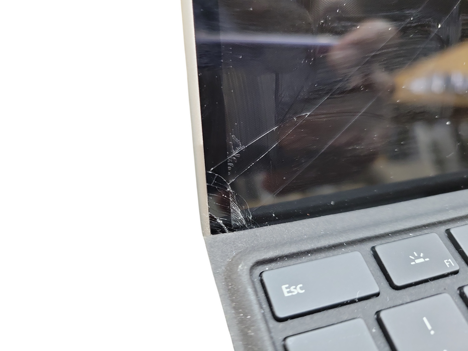 Microsoft Surface Pro 8 | Intel Core i7-1185G7, 16GB DDR4, 256GB SSD READ