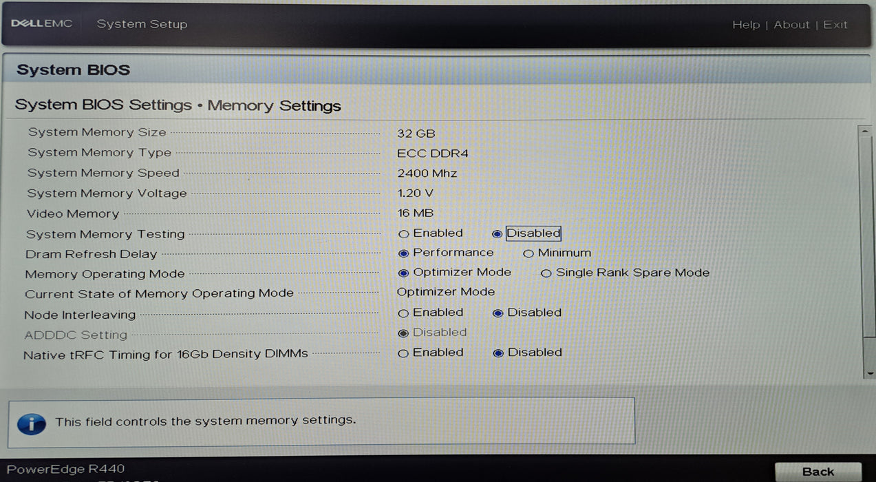 Dell PowerEdge R440 8x 2.5" | 2x Xeon Silver 4208, 32GB DDR4, PERC H730P