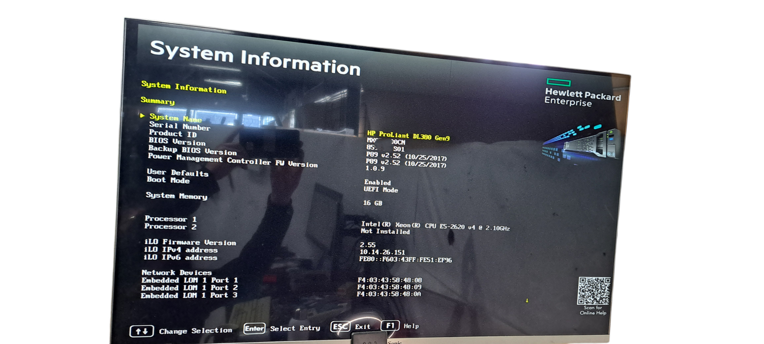 HP ProLiant DL380 Gen 9 |1x Xeon E5-2620 V4|16GB DDR4|P440ar|2x800W