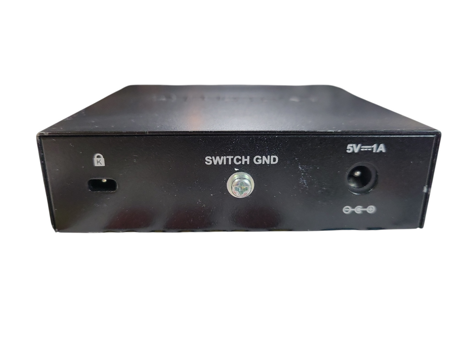 D-Link 5-Port Gigabit Metal Desktop Switch ( DGS-105)