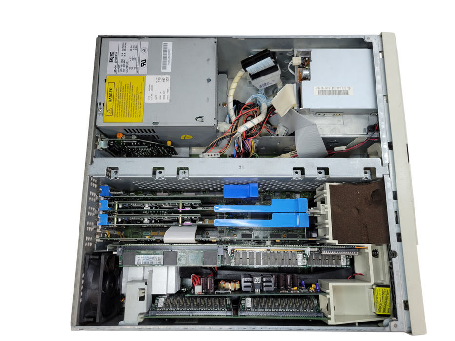 Risc/6000 IBM RISC System / 6000 39H Type 7012/7030 - NO HDD 128MB RAM — retail.era
