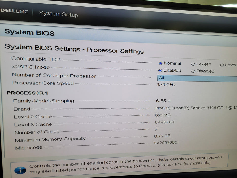 Dell PowerEdge T440 - Xeon Bronze 3104 32GB DDR4 PERC H730P 2x495W PSU