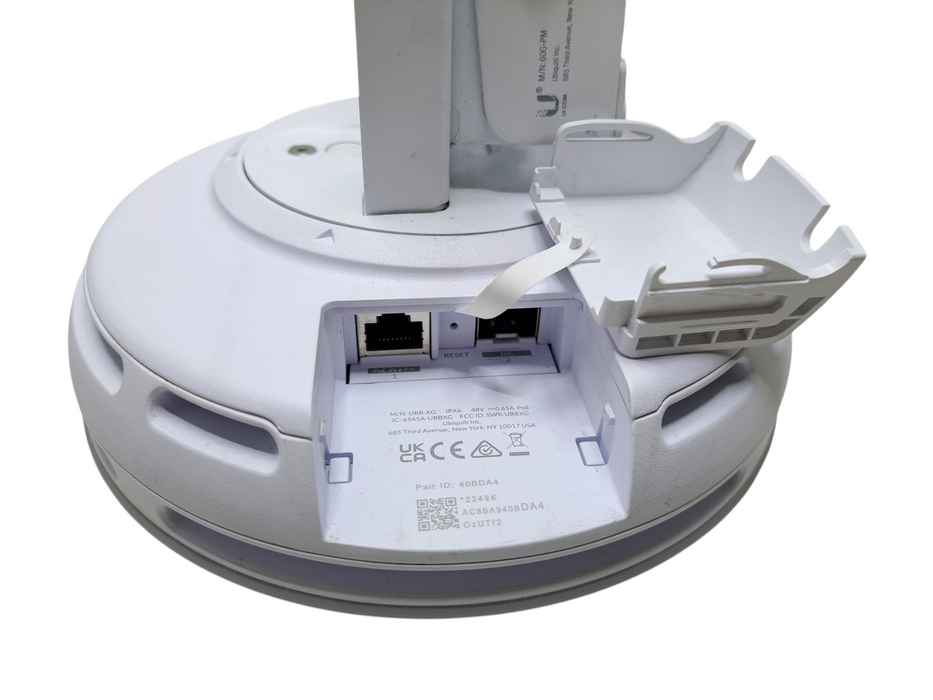 Pair of Ubiquiti UniFi UBB-XG 60GHz Building-to-Building PtP Bridge Unit