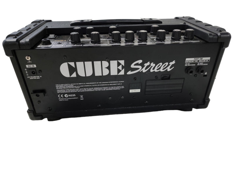 Roland Cube Street Battery Powered Guitar Stereo Amplifiers