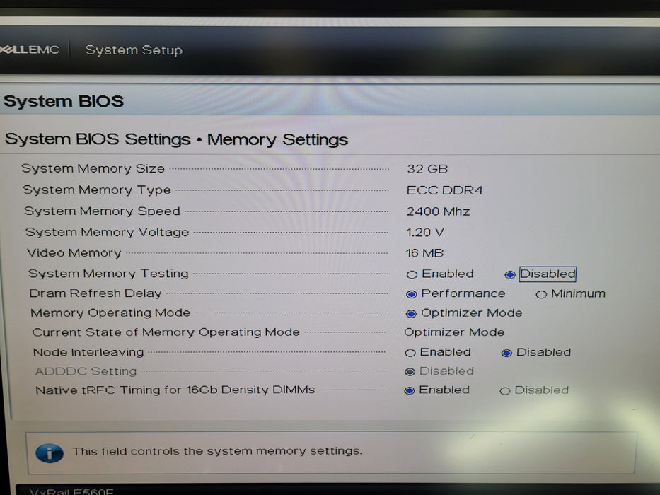 Dell VX Rail E560F - 2x Xeon Gold 6126 32GB DDR4 PERC H330A Mini 2x750W PSU