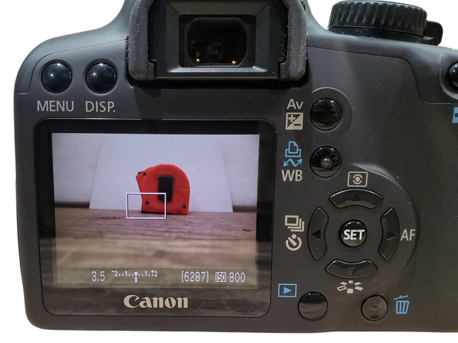 Canon Rebel XS w/ 18-55mm Zoom Lens - No Battery