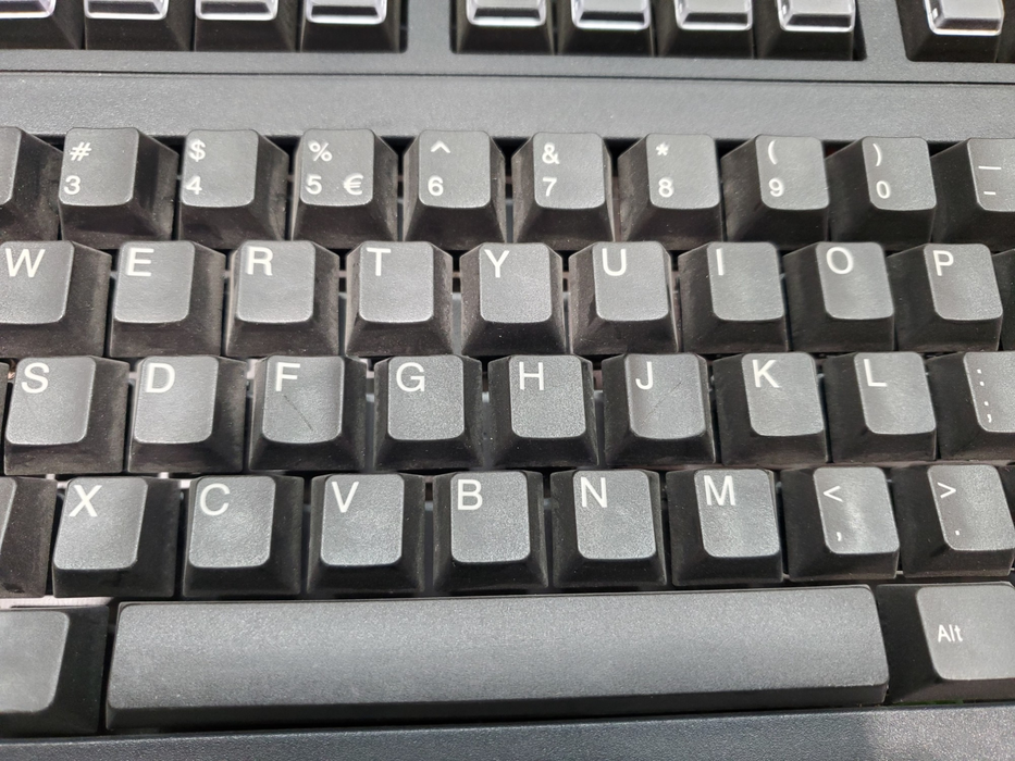 Cherry Model MX 8100 USB Keyboard - Multi Board V2 G80-8113LUVEU-2/01