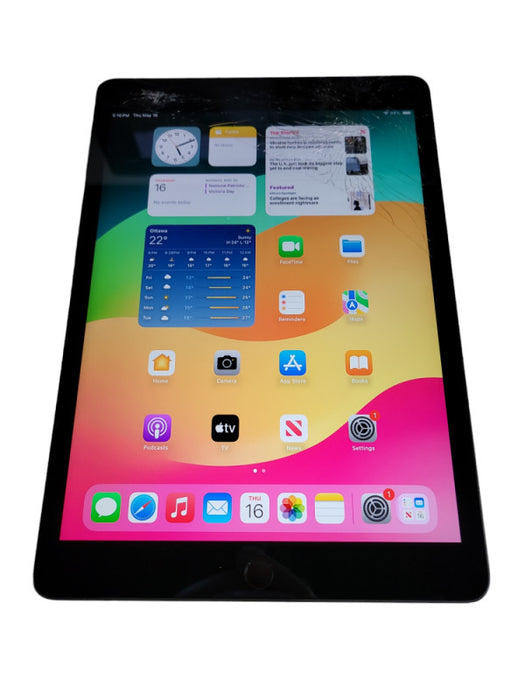 Apple iPad 8th Gen 128GB (A2428) - READ Î