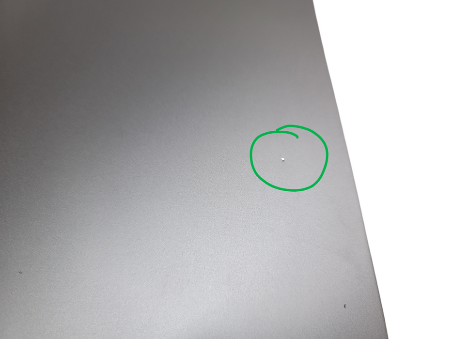 Apple MacBook Air 13.6" 2022 A2681 M2 8GB RAM 256GB SSD SPACE GREY READ