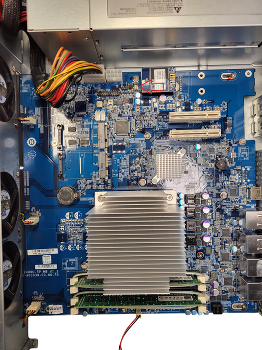 Qnap TVS-871U-RP 8 Bay Diskless Network Attached Storage NAS READ