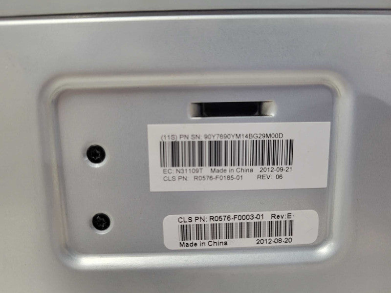 IBM Flex System V7000 Storage 4939-A49 Chassis only, 24x 2.5\\" HDD Caddies _