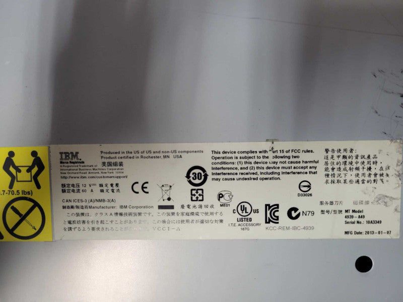 IBM Flex System V7000 Storage 4939-A49 Chassis only, 24x 2.5\\" HDD Caddies _