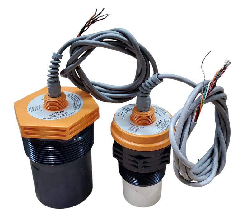 Lot 2x APG Ultrasonic Level Sensors IRU-2425-C6 / IRU-3435-C6 *READ*