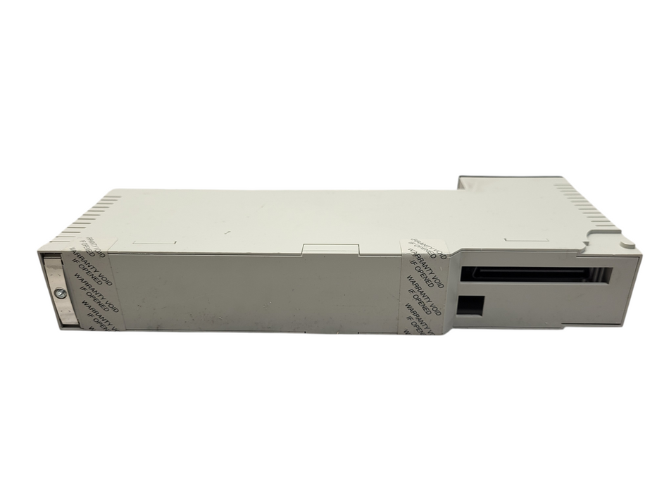 Schneider 140DDI84100 TSX Quantum DC Input Module 140DDI84100