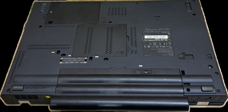 Lenovo ThinkPad W520 i7-2670QM@2.2GHz NVIDIA GPU 16GB RAM No HDD READ  BudLap