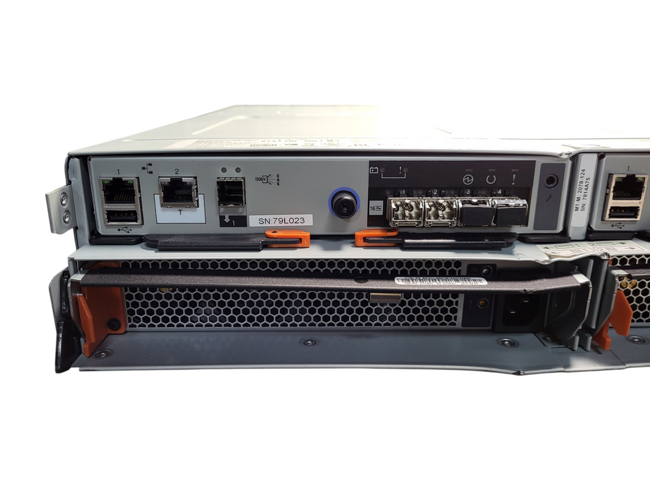 Lenovo/IBM Storwize V5000 Chassis 01AC381 2.5" w/ 2x IBM 01LJ608 node canister
