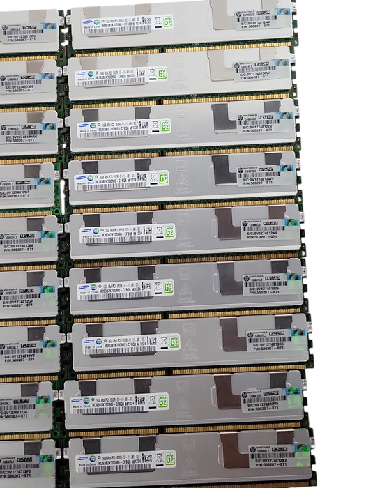 Lot of 18x Samsung 16GB 4Rx4 PC3-8500R DDr3 Server RAMs