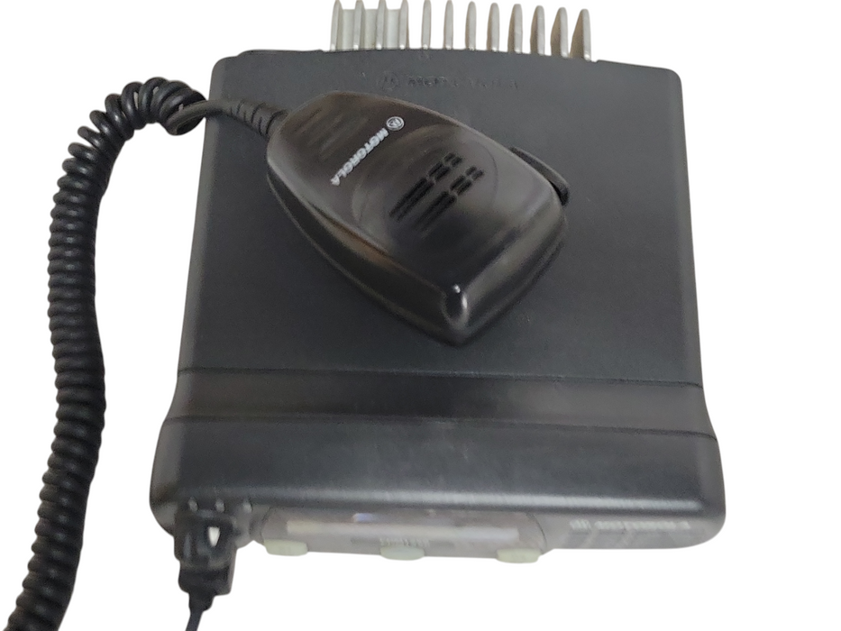 Motorola CDM1250 UHF  2 Way Mobile Radio Black W/ mic ONLY AAM25RKD9AA2AN, READ