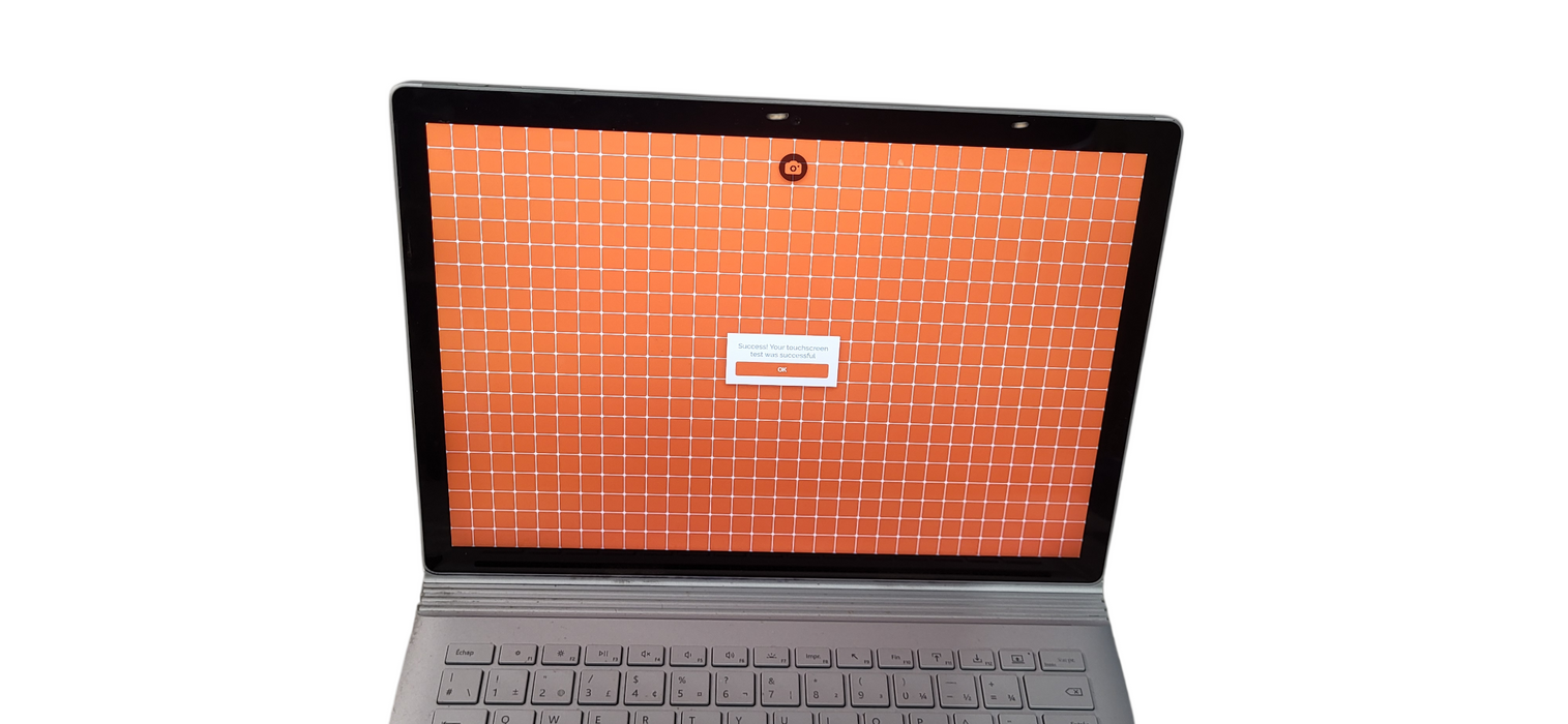 Microsoft Surface Book 2 i7-8650UCPU |8GB RAM|250GB SSD |SEE