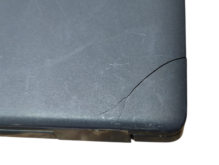 Dell Latitude 3520 i7-1165G7 2.8GHz, 16GB DDR4, 256GB NVMe, READ