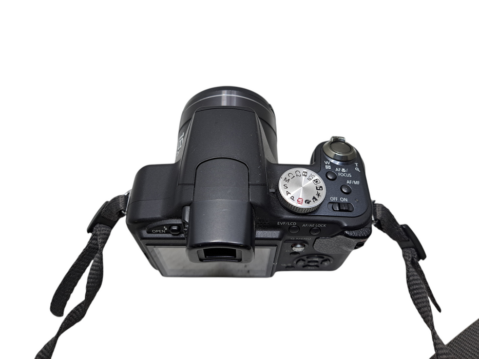 Panasonic LUMIX DMC-FZ28 10.1MP Digital Camera *READ*