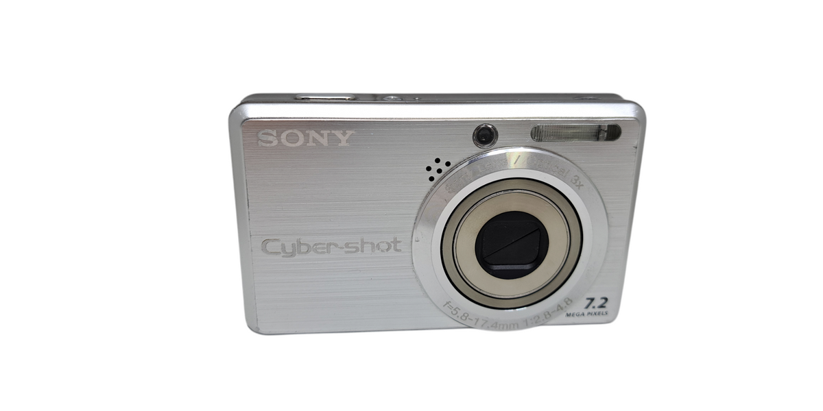 Sony Cyber-shot 7.2メガピクセル Sony CyberShot DSC-S750 | 7.2 Mega Pixel 3x Optical Zoom Camera