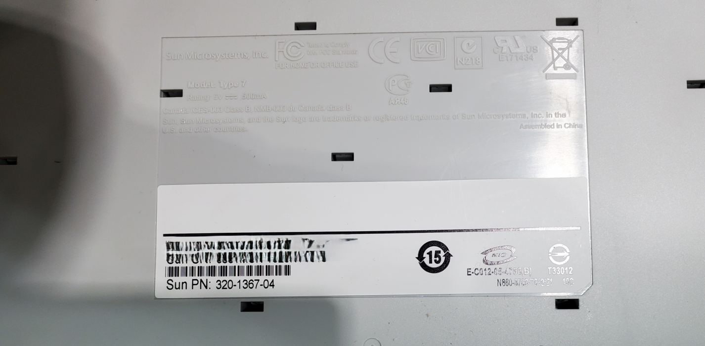 Sun Oracle Type 7 USB Keyboard PN: 320-1367-04