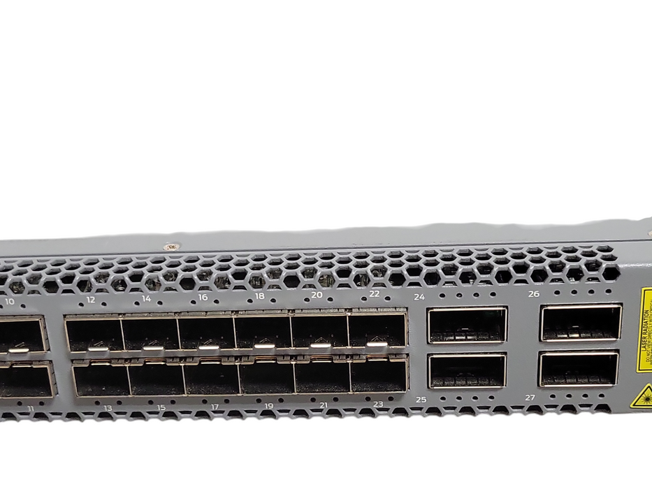 Juniper EX4600-40F-AFO 24x SFP+/SFP Ports 4x QSFP+ Ports 2x PSU, Powers on, READ