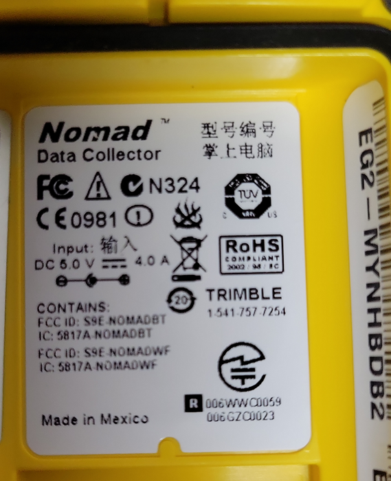 TRIMBLE TDS NOMAD DATA COLLECTOR, Powers on, READ