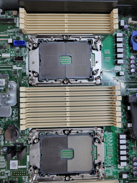 Dell PowerEdge R550 - PERC H745 2x800W PSU (BAREBONES)
