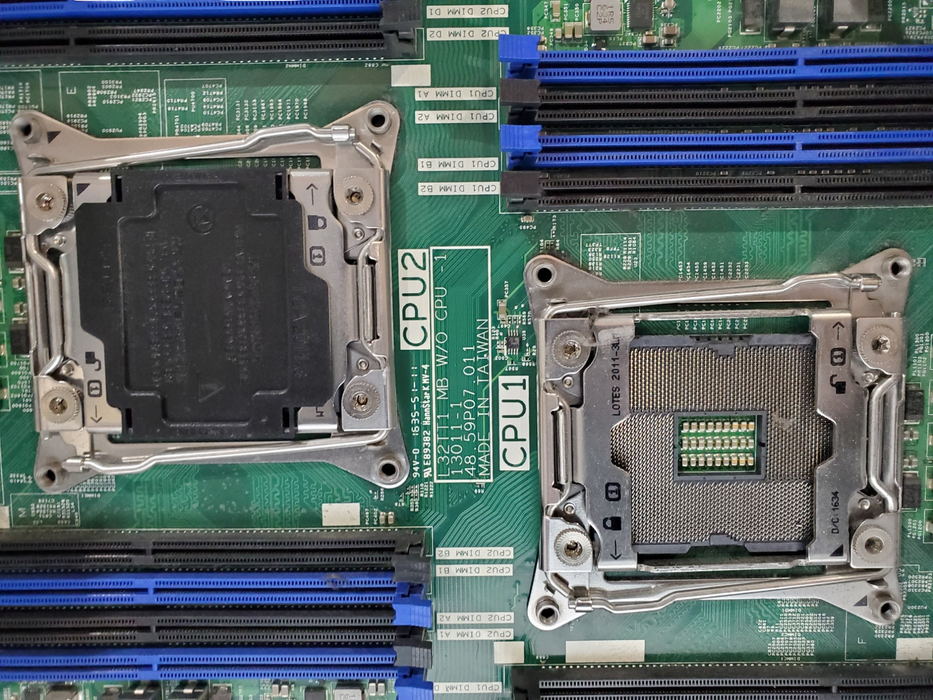 Lenovo ThinkServer TD350 Barebones - No CPU/RAM/HDDs *READ*