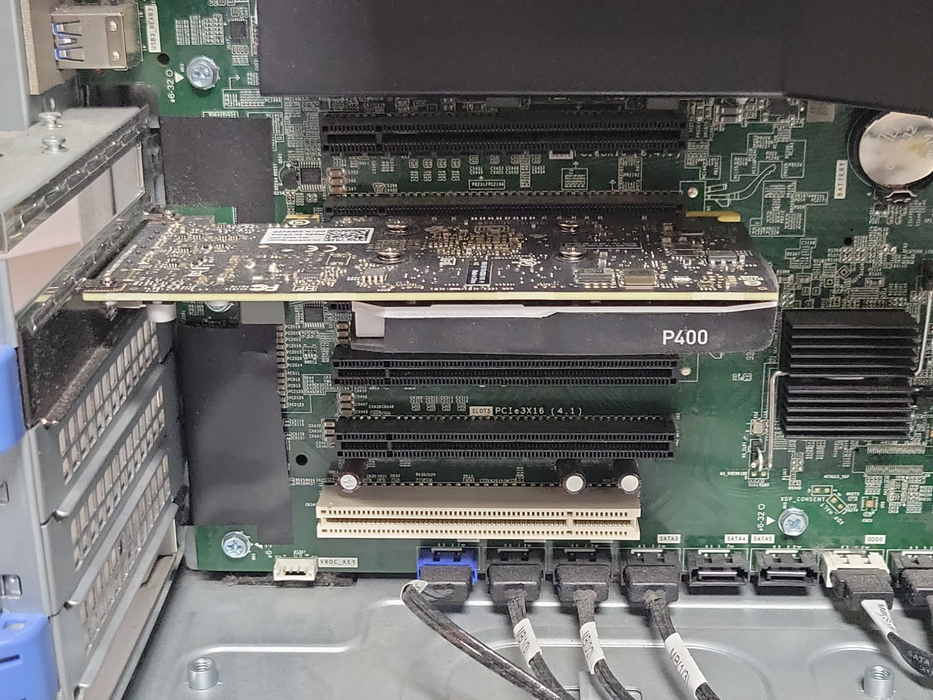 Dell Precision T5820 Xeon W-2125 16GB DDR4 950W PSU, Quadro P400, NO HDD, READ