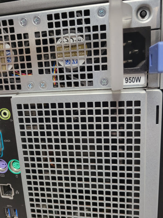 Dell Precision T5820 Xeon W-2125 16GB DDR4 950W PSU, Quadro P400, NO HDD, READ