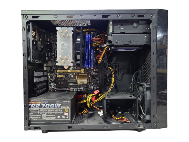 Custom PC/ASUS B85M-E, i7-4790K 4.00GHz, 32GB DDR3, 1TB HDD