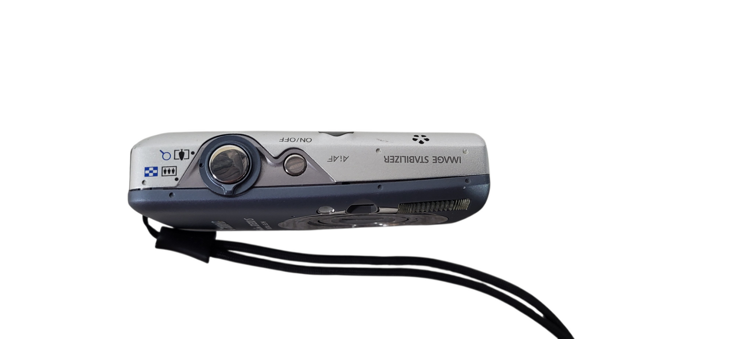 Canon PowerShot ELPH SD1200 IS 10.0MP Digital Camera  W/ Battery